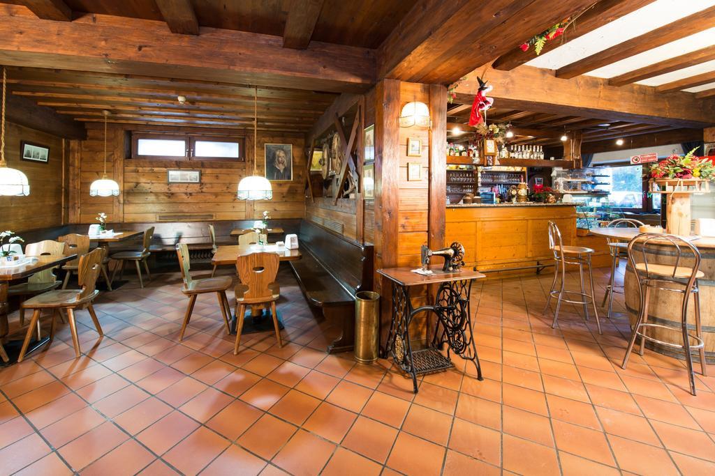 Hotel Casa Alpina - Alpin Haus Selva di Val Gardena Exterior photo