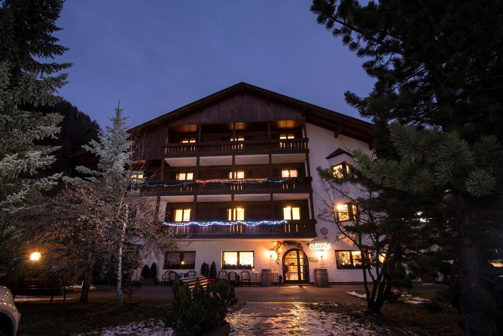 Hotel Casa Alpina - Alpin Haus Selva di Val Gardena Exterior photo